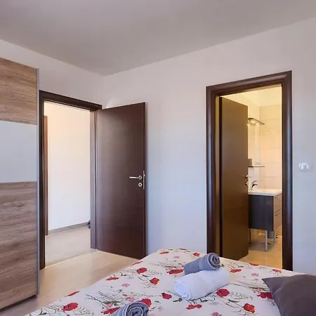 Rebici Tatil Evi Pula