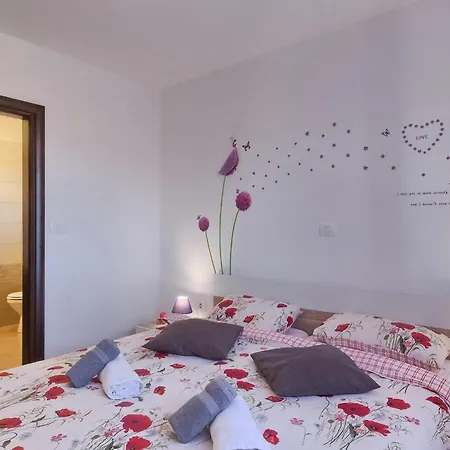 Rebici Holiday home